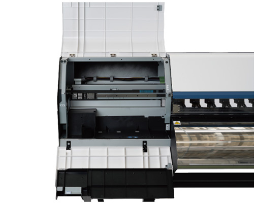 维护空间宽敞易使用的设计，让操作更便捷